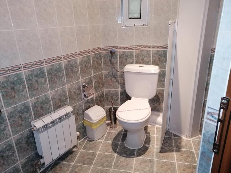 Хотел Омега Stara Zagora Esterno foto