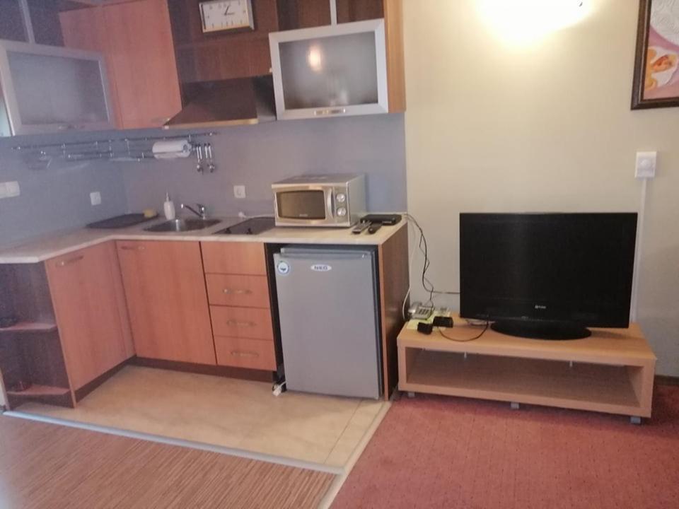 Хотел Омега Stara Zagora Esterno foto